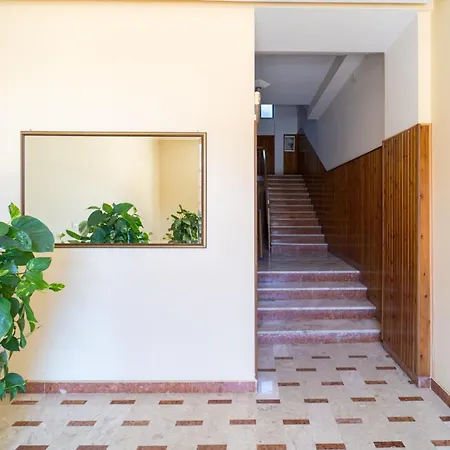 Siracusa Bright X4 With Balcony Syracuse